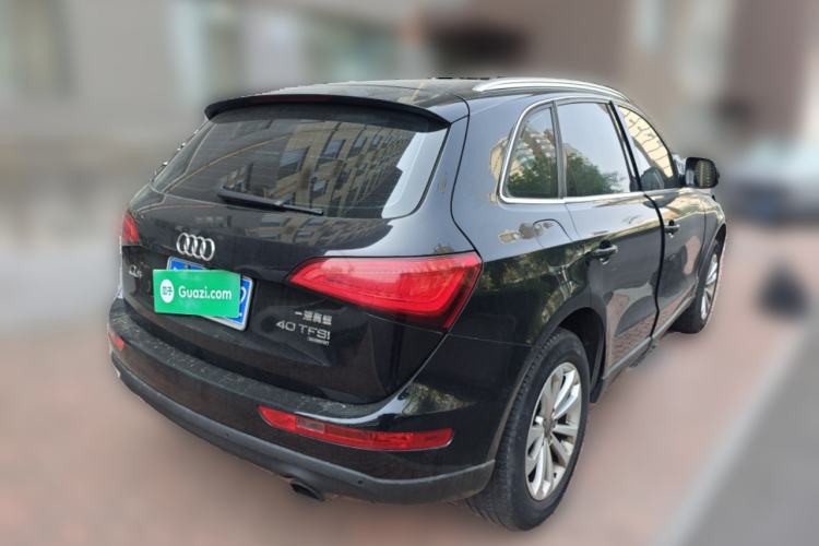 Used Audi Q5 2013 40 TFSI Technology Edition Rear Right 45 Deg