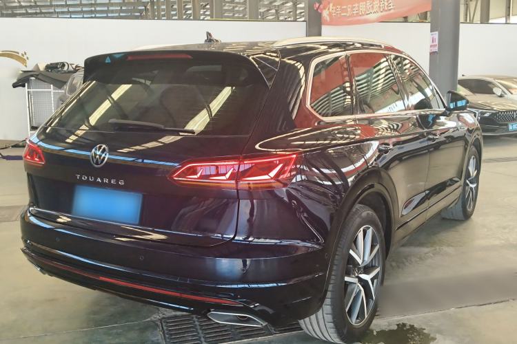 Used Volkswagen Touareg 2021 3.0 TSI Prestige Edition Classic Sport Package Rear Right 45 Deg