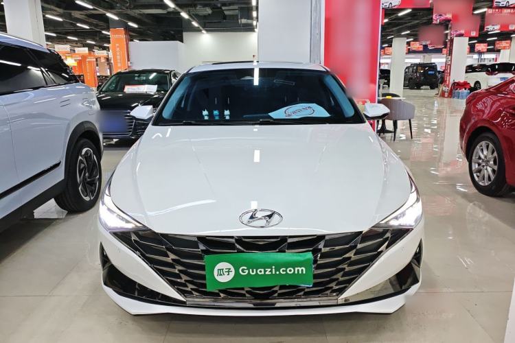 Used Hyundai Elantra 2022 1.5L CVT LUX Prestige Edition