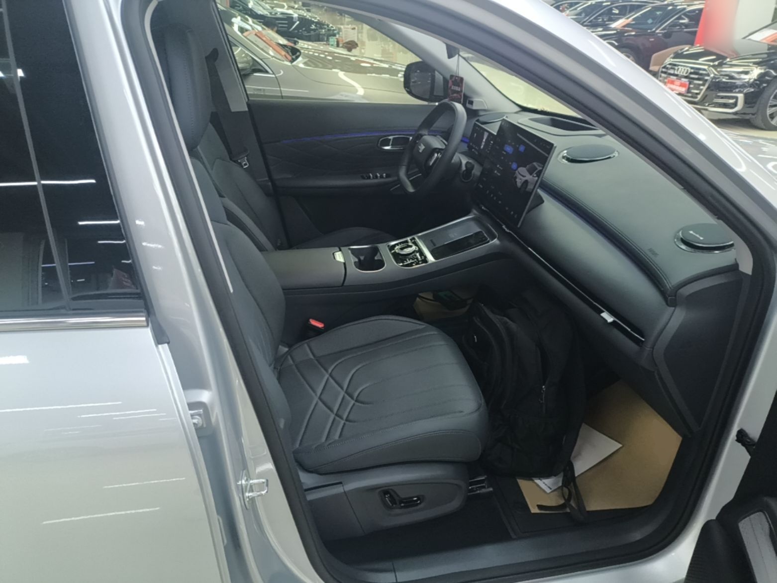 Geely Galaxy Xingjian 7 EM-i 2026 Model 135km Starship Version — снимка 19