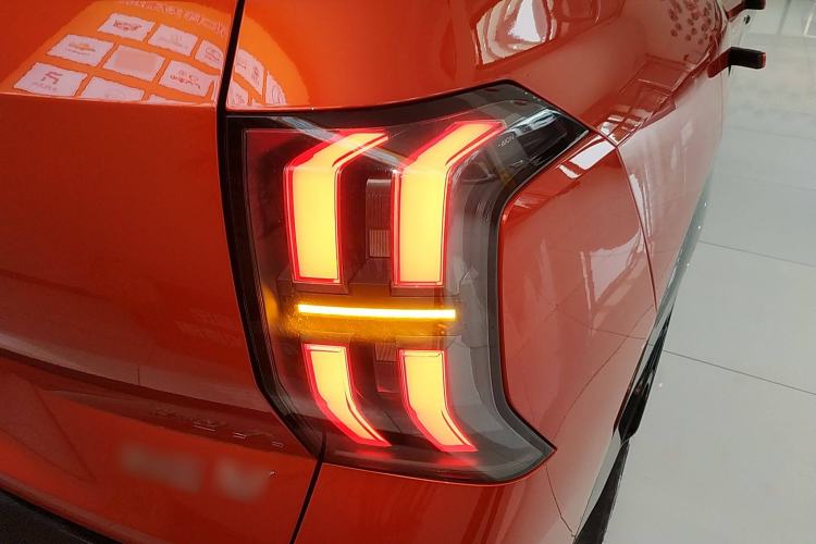 Used AION V 2024 Aion Tyrannosaurus 650 Smart Premium Edition