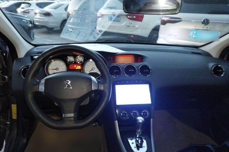 Used Peugeot 408 2013 2.0L Automatic Comfort Edition
