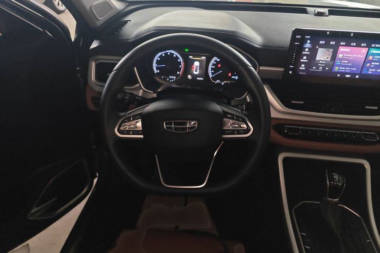 Used Geely Auto Vision X6 2020 1.4T CVT Luxury Edition