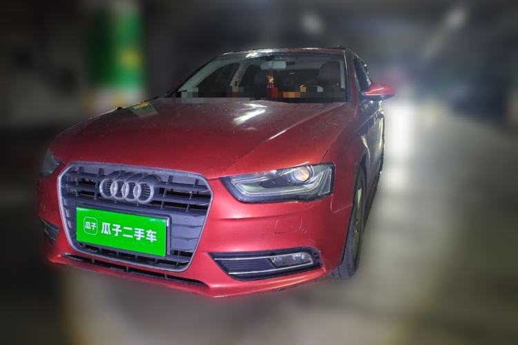 Used Audi A4L 2013 35 TFSI Automatic Comfort Model Guazi used car, China used car export, Used car for sale, Used Audi cars, Cheapest cars for sale