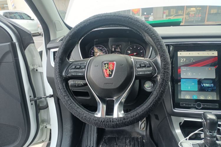 Used Roewe RX5 2018 20T Two-Wheel Drive Automatic Internet Smart Edition