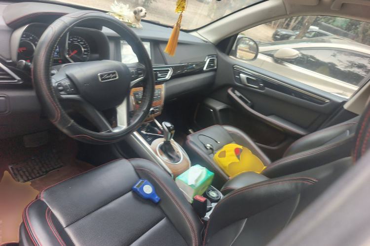 Used Zotye Domy X5 2015 1.5T CVT Landlord Model China IV Standard
