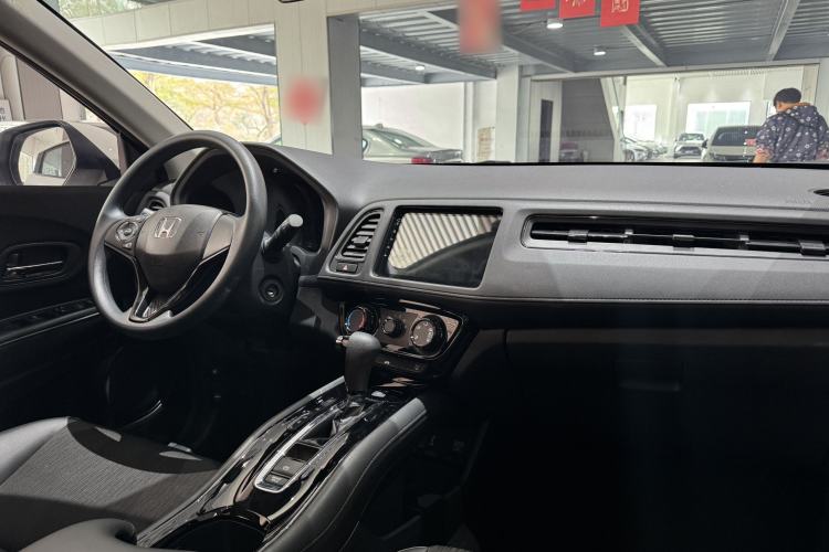 Used Honda Vezel 2020 1.5L CVT Pioneer Edition