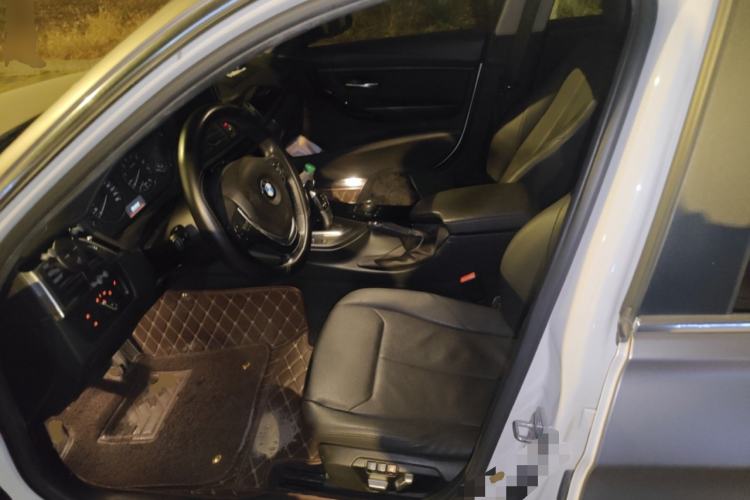 Used BMW 3 Series 2017 320Li Fashion Model Left Front Seat