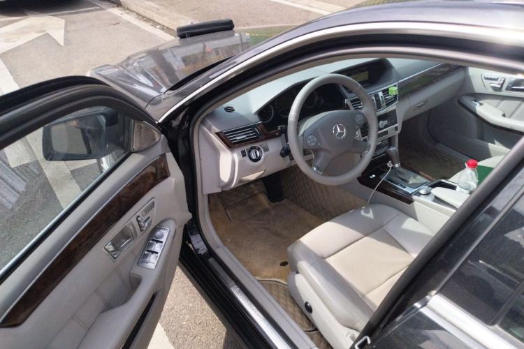 Used Mercedes-Benz E-Class 2011 E 200 L CGI Elegant Model