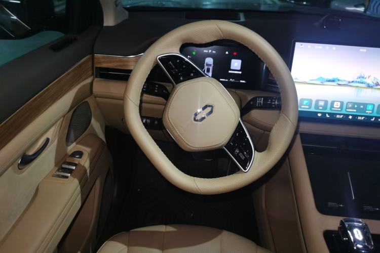 Used Hima AITO M7 2024 1.5T Intelligent Driving Rear-Drive Ultra Version 6 Seats