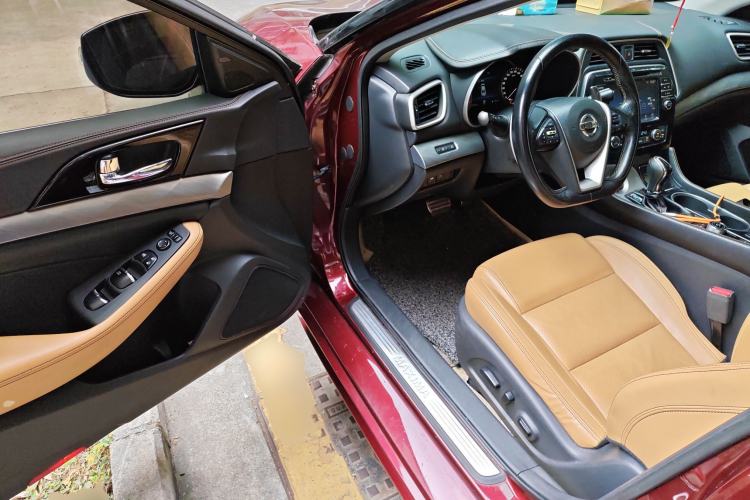 Used Nissan Maxima 2016 2.5L XL Luxury Edition Driver Seat