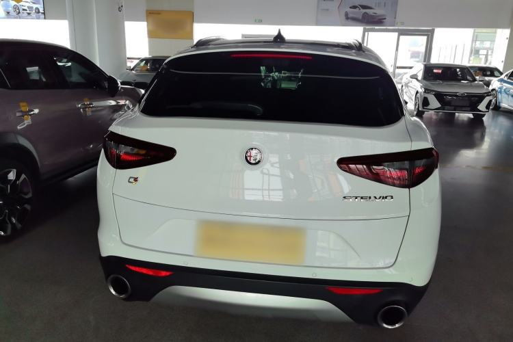 Used Alfa Romeo Stelvio 2017 2.0T 280HP Luxury Edition