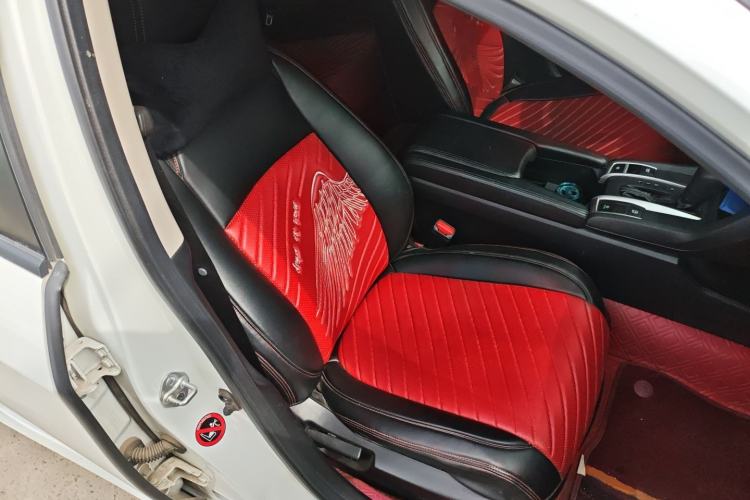 Used Honda Civic 2019 220TURBO CVT Dynamic Edition China VI Right Front Seat