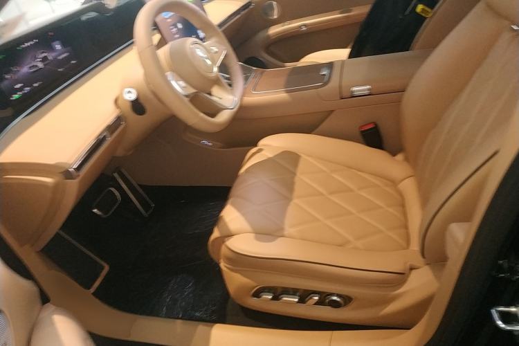 Used Hima S9T 2025 Model Range-Extended Ultra Long-Range Version Left Front Seat