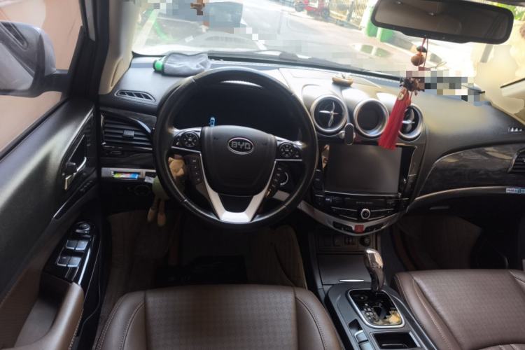 Used BYD S7 2016 2.0T Automatic Flagship Plus