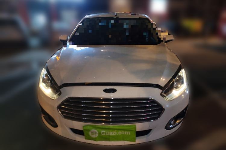 Used Ford Escort 2015 1.5L Manual Fashion Edition
