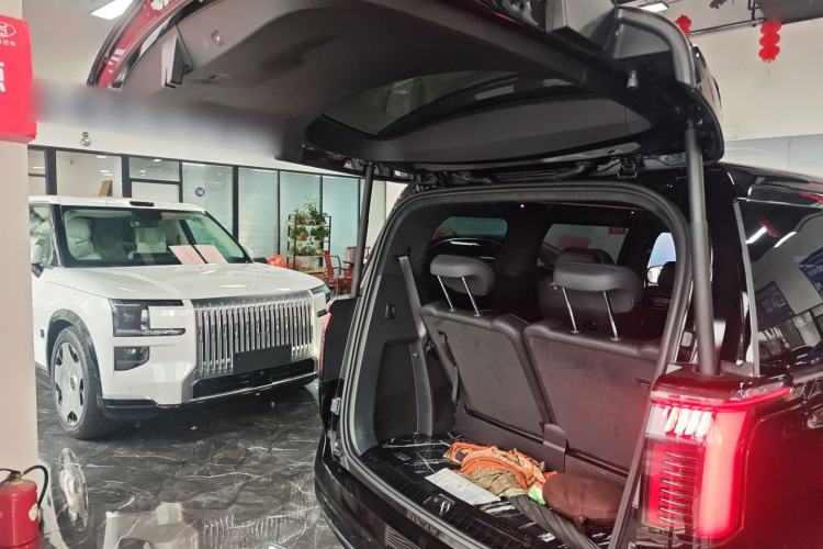 Used Zeekr 009 2022 Revised Model ME Edition