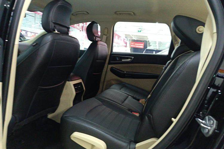 Used Ford Edge 2020 EcoBoost 245 Two-Wheel-Drive Titanium 5-Seater
