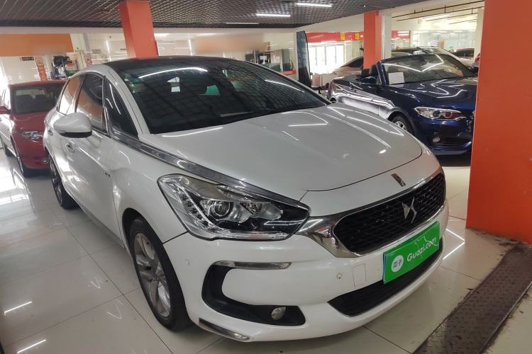 Used DS 5 2015 1.6T Luxury Edition THP160