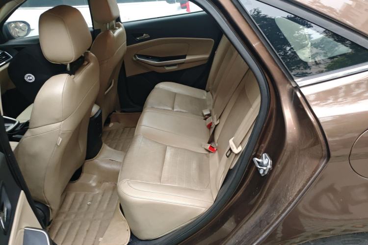 Used Ford Escort 2015 1.5L Automatic Fashion Model
