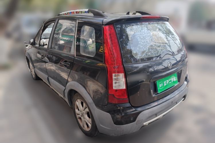 Used FORTHING Joyear 2012 LV 1.5L Manual Luxury Edition
