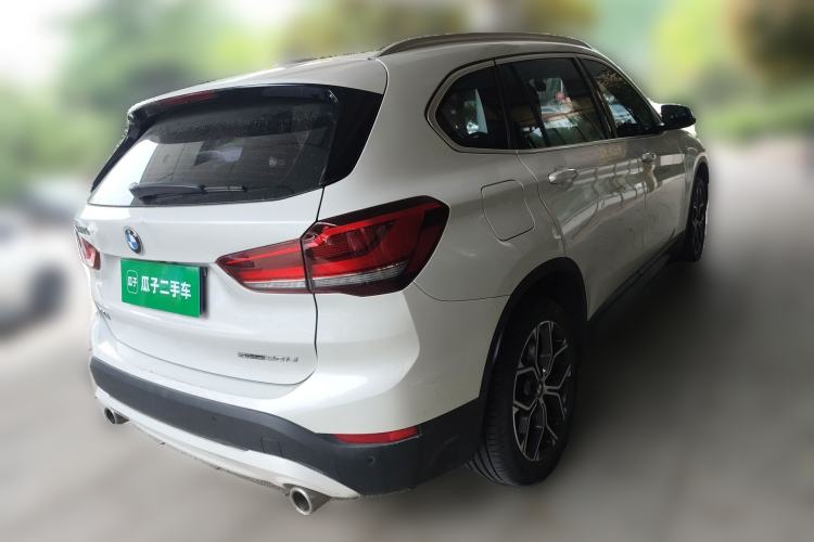 Used BMW X1 2020 sDrive20Li Fashion Model Rear Right 45 Deg