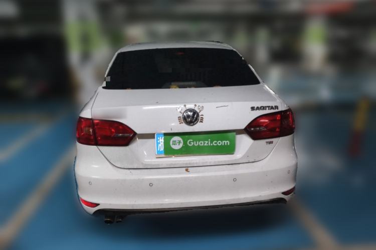 Used Volkswagen Sagitar 2012 1.4TSI Automatic Luxury Edition
