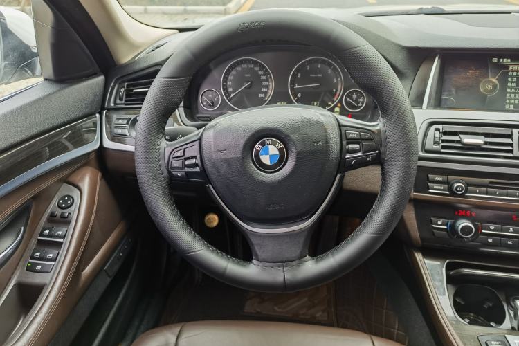 Used BMW 5 Series 2014 525Li Luxury Design Package