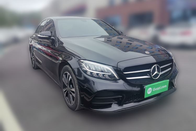 Used Mercedes-Benz C-Class 2019 C 260 Sport Edition Front Right 45 Deg