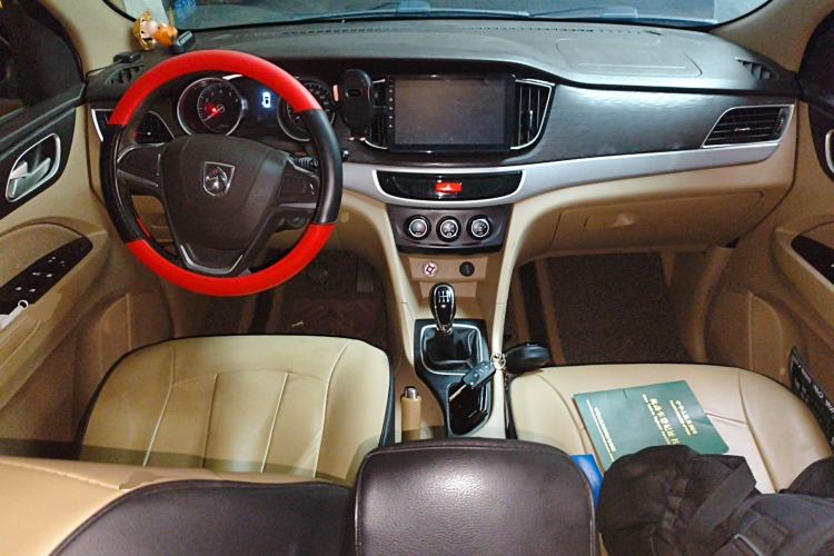 Used Baojun 730 2016 1.5L Manual Standard Version 7 Seats