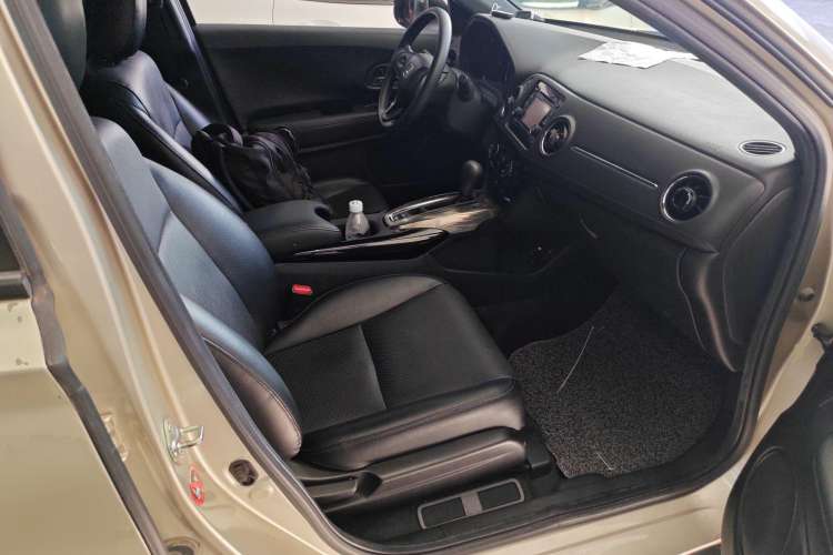 Used Honda XR-V 2017 1.8L EXi CVT Comfort Version
