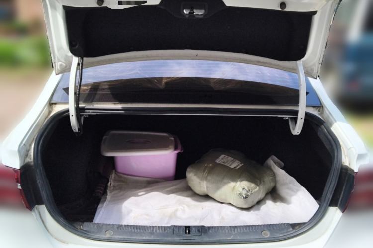 Used Roewe i6 2020 PLUS 1.6L CVT 4G Connected Glory Flagship Edition Trunk