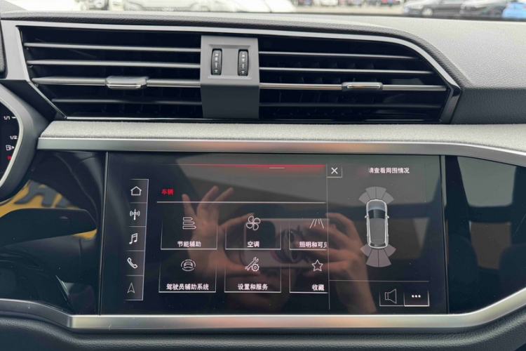 Used Audi Q3 2024 35 TFSI Advanced Style Edition Interior 2