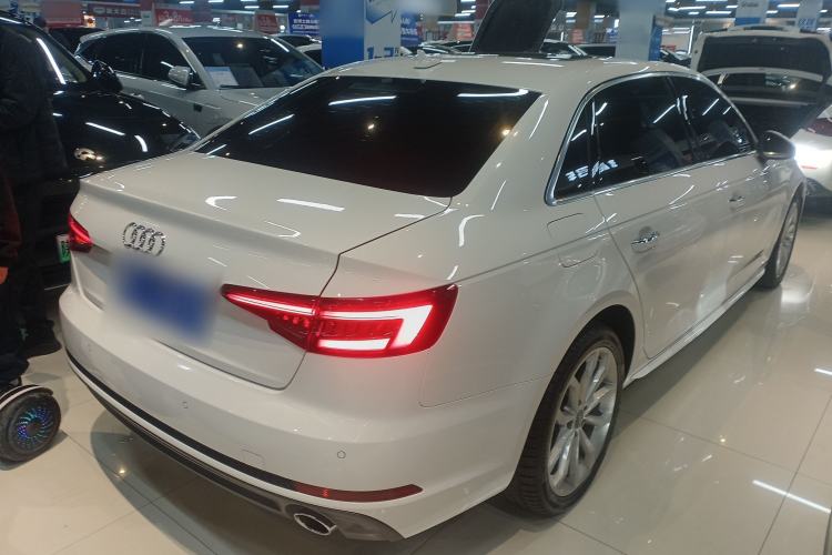 Used Audi A4L 2018 30th Anniversary Edition 40 TFSI Fashion Model