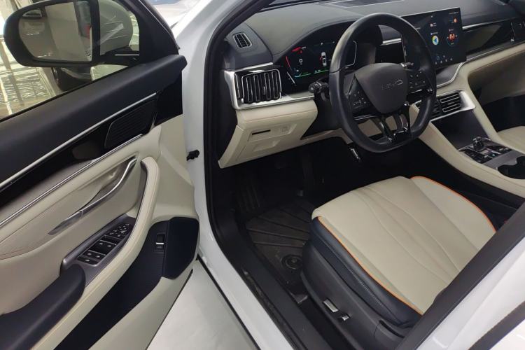 Used BYD Song PLUS New Energy 2023 Champion Edition EV 520KM Prestige Model
