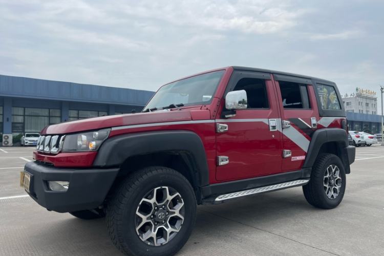 Used BAIC Off-Road BJ40 2017 40L 2.3T Automatic All-Wheel Drive Ring of the Tower Champion Edition
