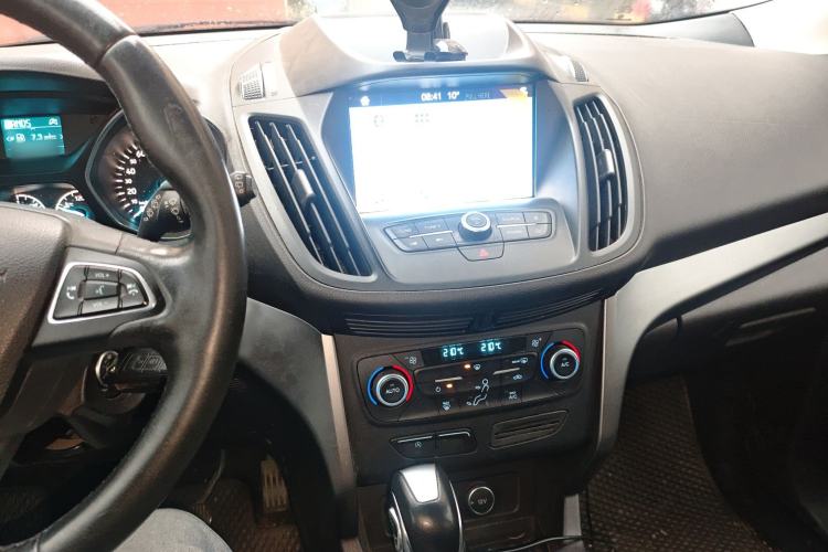 Used Ford Kuga 2019 EcoBoost 180 Two-Wheel-Drive Platinum Edition China VI Standard
