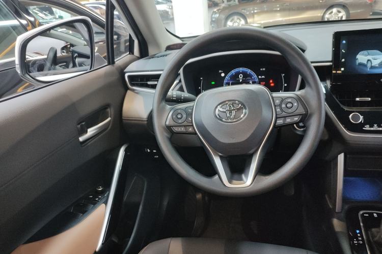 Used Toyota FRONTLANDER 2023 2.0L CVT Sport Edition
