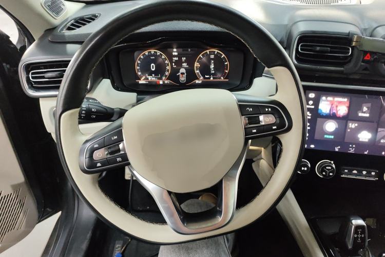 Used Lynk & Co 02 2021 2.0TD Automatic Two-Wheel Drive Zhaoshang Champion Edition Steering Wheel