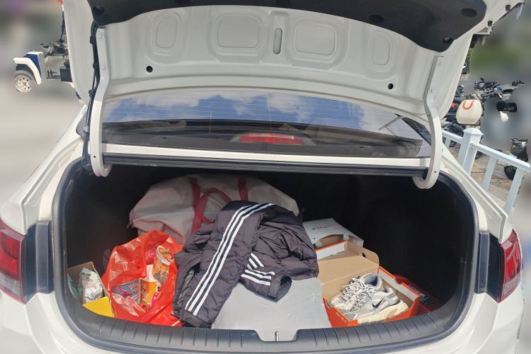 Used Hyundai Celesta 2018 1.6L Automatic GL Enjoyment Edition China VI compliant
