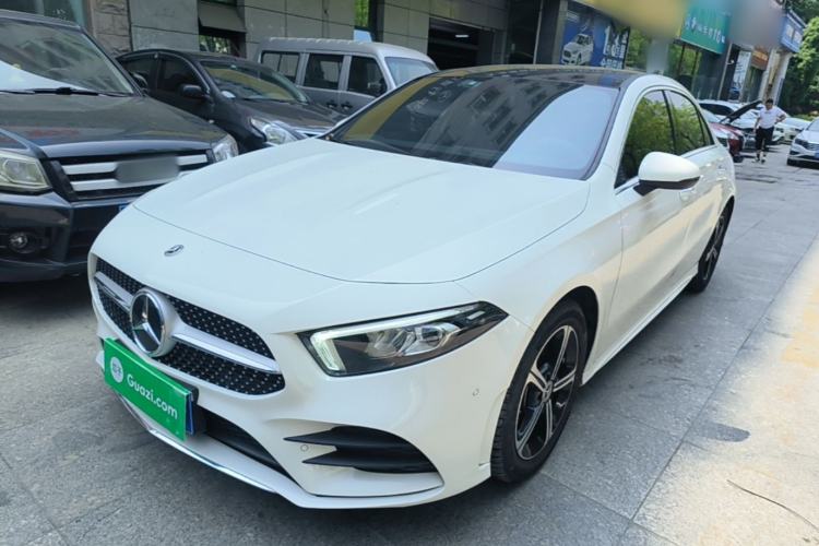 Used Mercedes-Benz A-Class 2022 Revised Version A 200 L Sport Sedan Fashionable Style