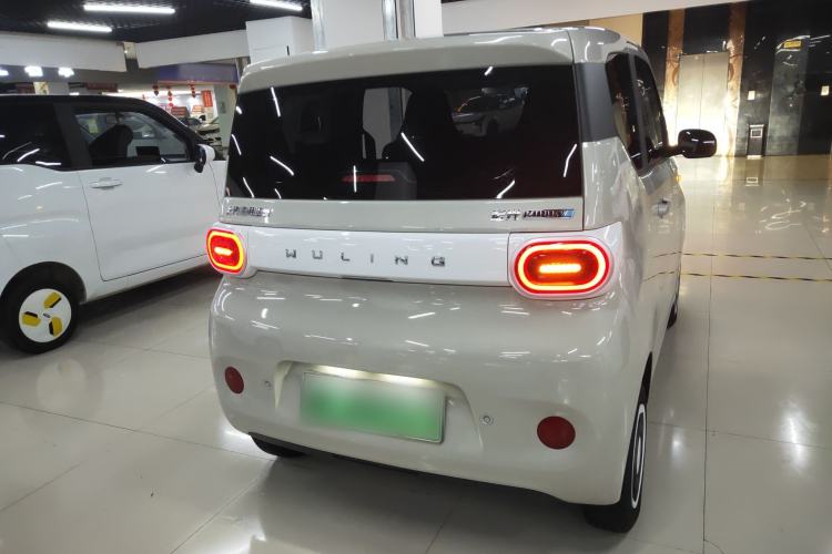 Used Wuling Hongguang MINIEV 2024 3rd Generation 215km Youth Edition