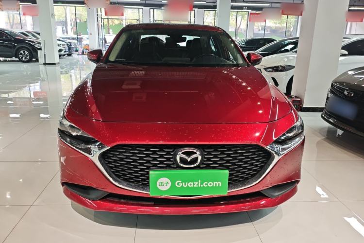 Used Mazda 3 Axela 2020 1.5L Automatic Luxury Version