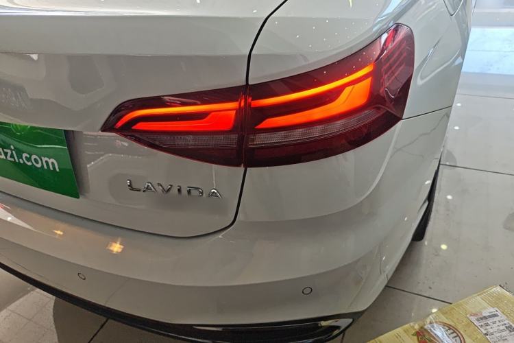 Used Volkswagen Lavida 2023 300TSI DSG Full-Comfort Edition