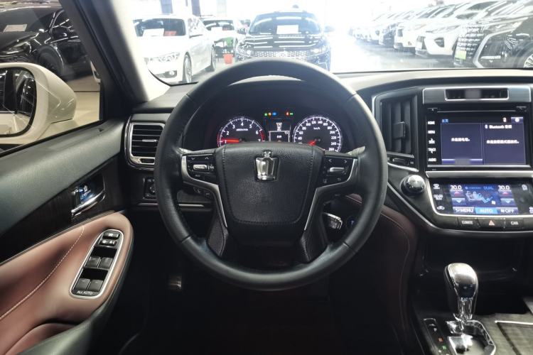 Used Toyota Crown 2017 2.0T Sport Edition
