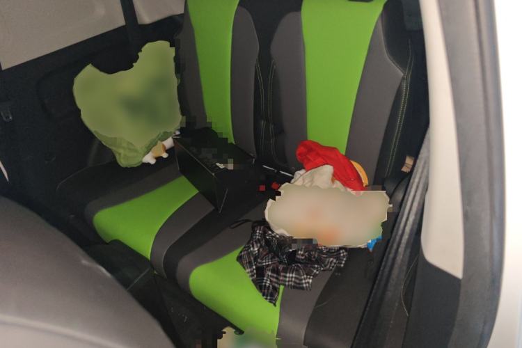 Used Roewe Clever 2021 302 km New Four-Seater Super-Efficient Version
