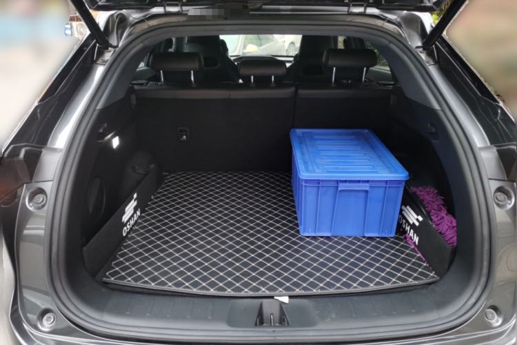 Used CHANGAN OSHAN Z6 2022 Blue Whale 1.5T DCT Smart Edition Urban Version Trunk