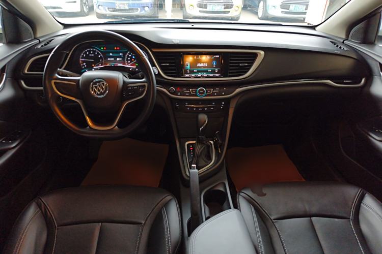 Used Buick GT 2015 15N Automatic Deluxe Edition Center Console