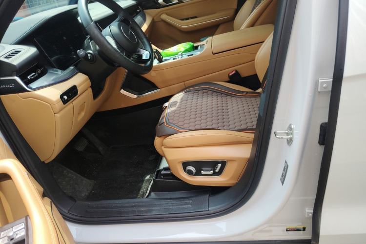 Used Lynk & Co 09 EM-P 2023 2.0TD EM-P Four-Wheel Drive Asian Games Executive Edition Five Seats
