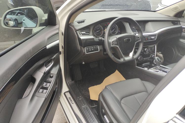 Used Geely Auto Emgrand GT 2016 1.8T Zunya Model
